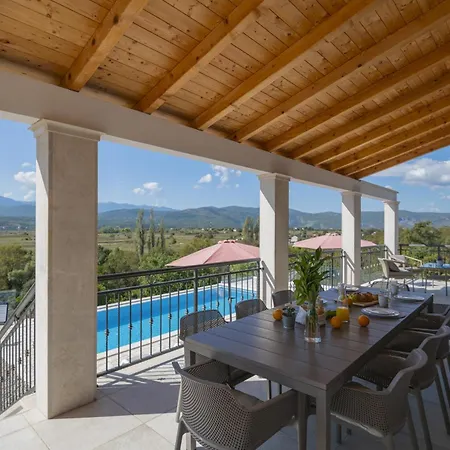 In Excelsis Villa