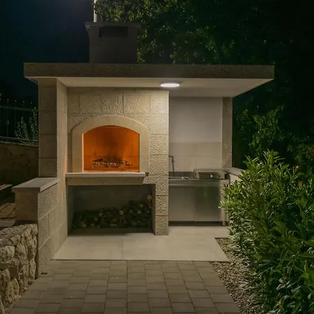 In Excelsis Βίλα Imotski