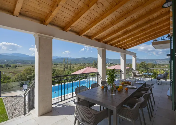 In Excelsis Villa